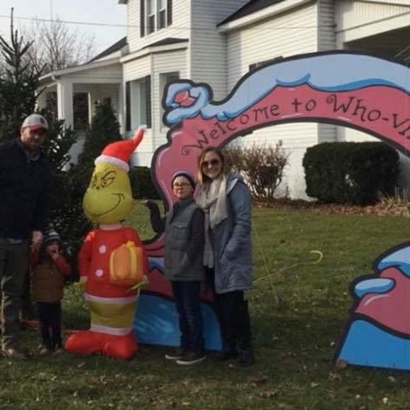 Meet your Posher, Lireesa - Picture 1 of 1